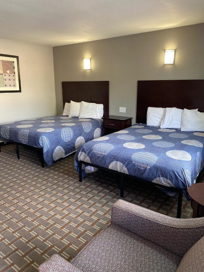 New Budget Inn Eaton Екстер'єр фото